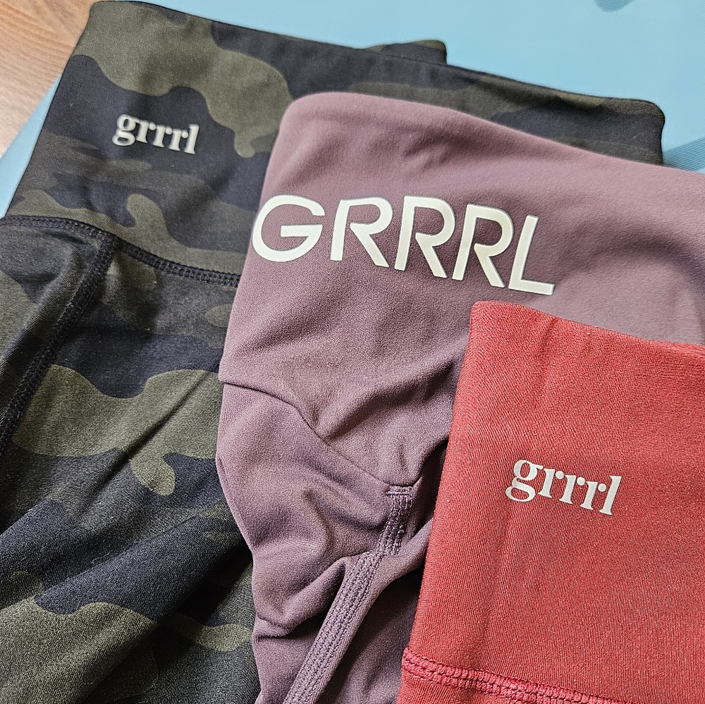 *DONATED* 3 pairs of GRRRL leggings, size XL